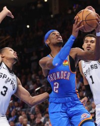 开云官网-亚历山大34分文班亚马17+7 雷霆复仇马刺取4连胜