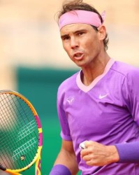 kaiyun-纳达尔吞红土赛季首场失利 自评发球是一个灾难