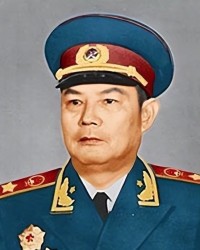 开云-1984年叶剑英病危，追悼会花圈已备好，35岁才当医生的钟南山凭什么临危受命救回元帅？