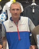 为巴萨切除半月板的男人！队报：41岁马蒂厄目前在体育用品店工作